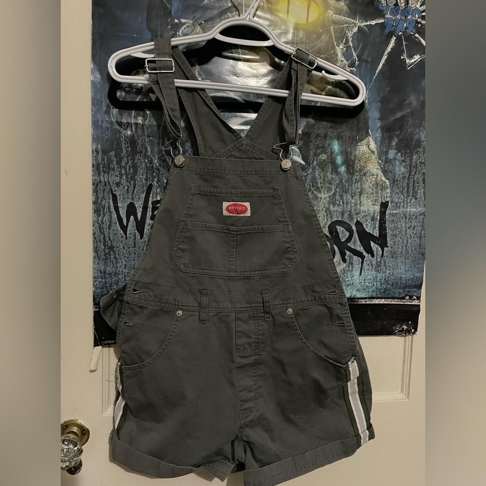 Y2k revolt denim co short overalls